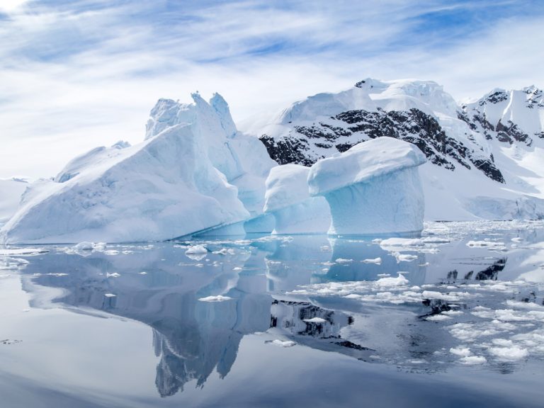 Mencairnya Es Di Kutub Utara | Berita Ilmu Pengetahuan Alam Saat Ini